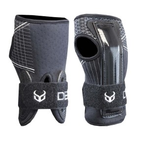 DEMON WRIST GUARD V2 Black | Протектор накитник