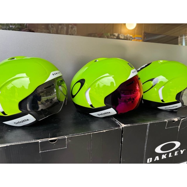 Каска Oakley ARO7 – Aero