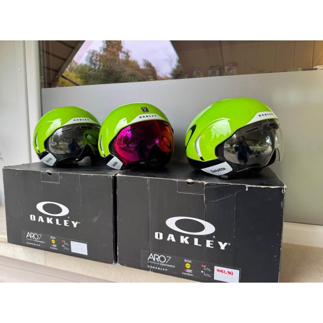 Каска Oakley ARO7 – Aero