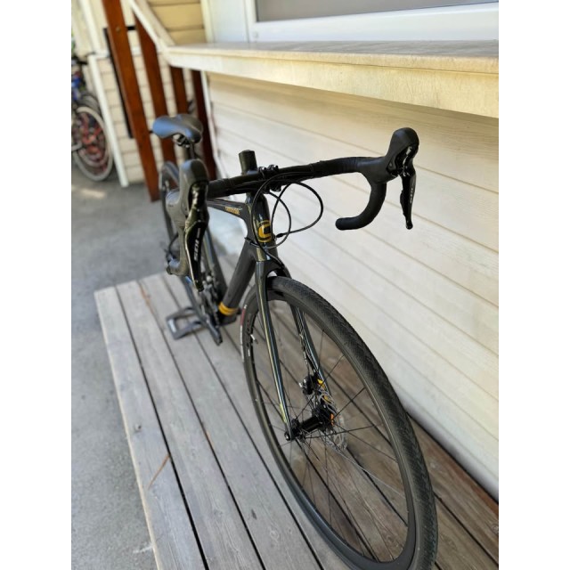 Карбонов велосипед Cannondale Synapse Woman’s